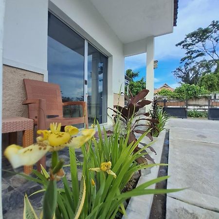 Robiu Bed & Breakfast Banyuwangi  Exterior photo