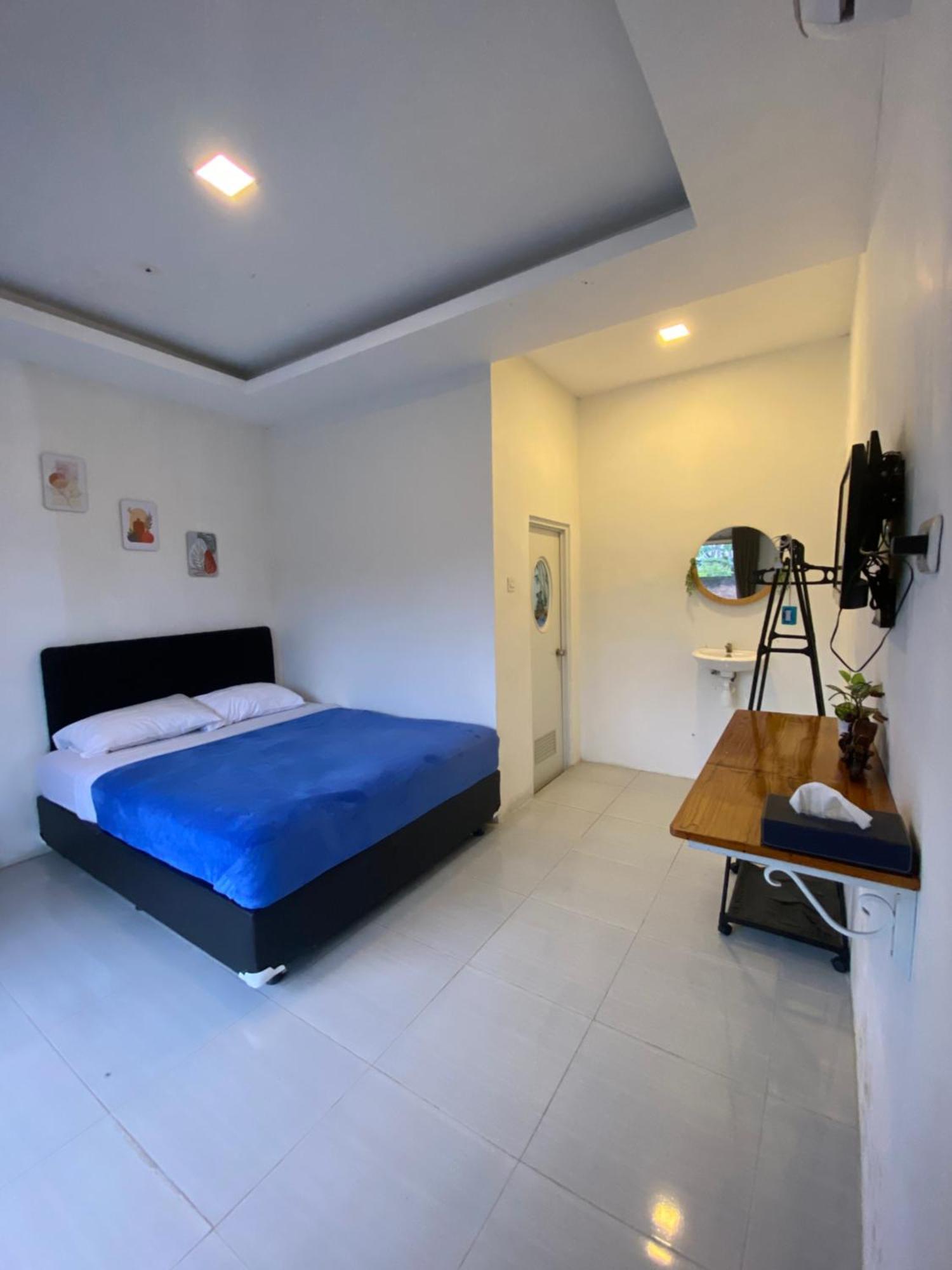 Robiu Bed & Breakfast Banyuwangi  Exterior photo
